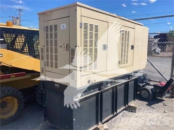 Generac SD050 Газови генератори
