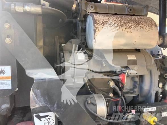 JLG 450AJ II Съчленени стрелови подемници