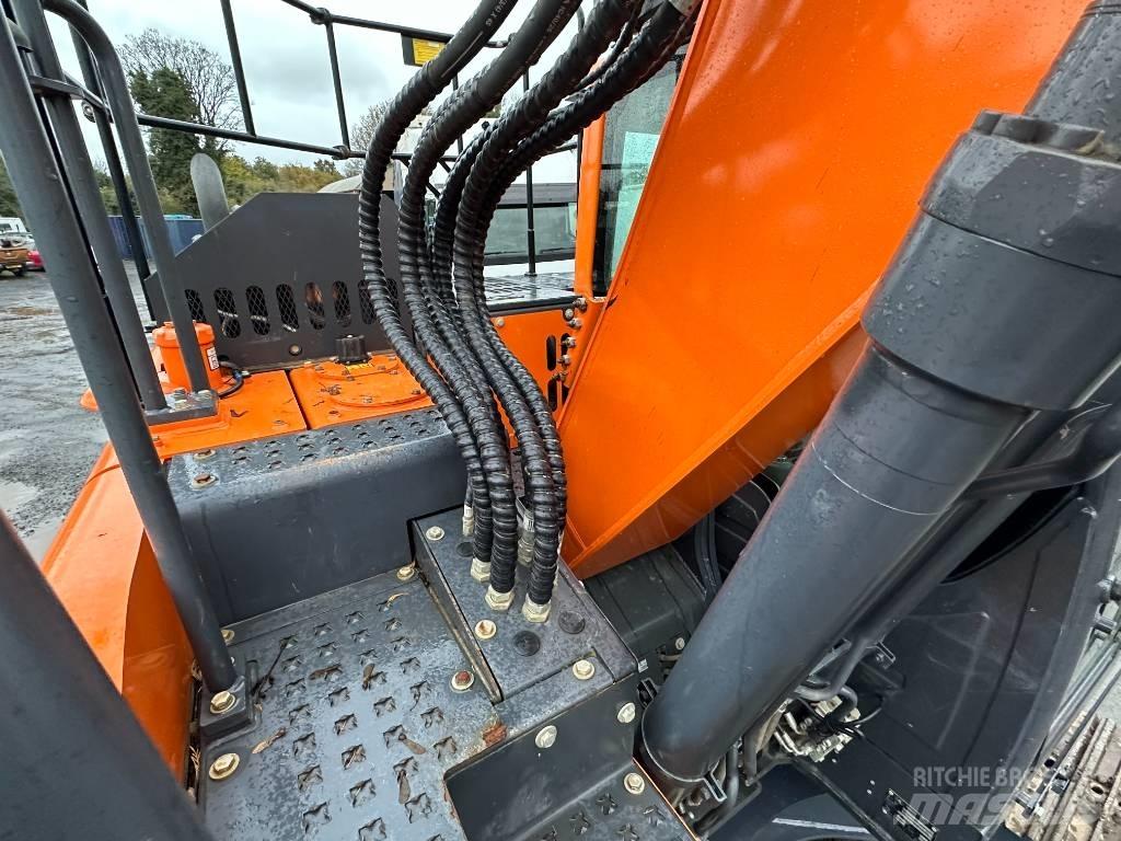 Doosan DX 140 LCR Верижен екскаватор