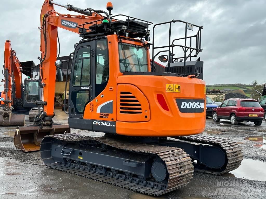 Doosan DX 140 LCR Верижен екскаватор