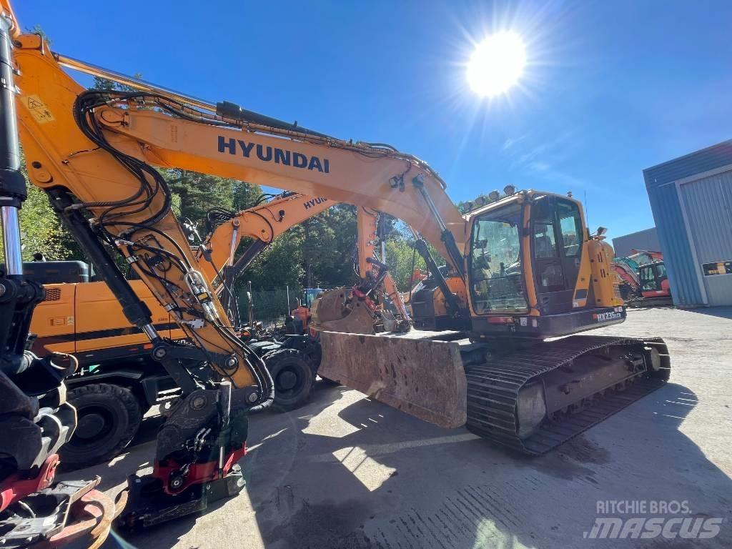 Hyundai HX235 Верижен екскаватор