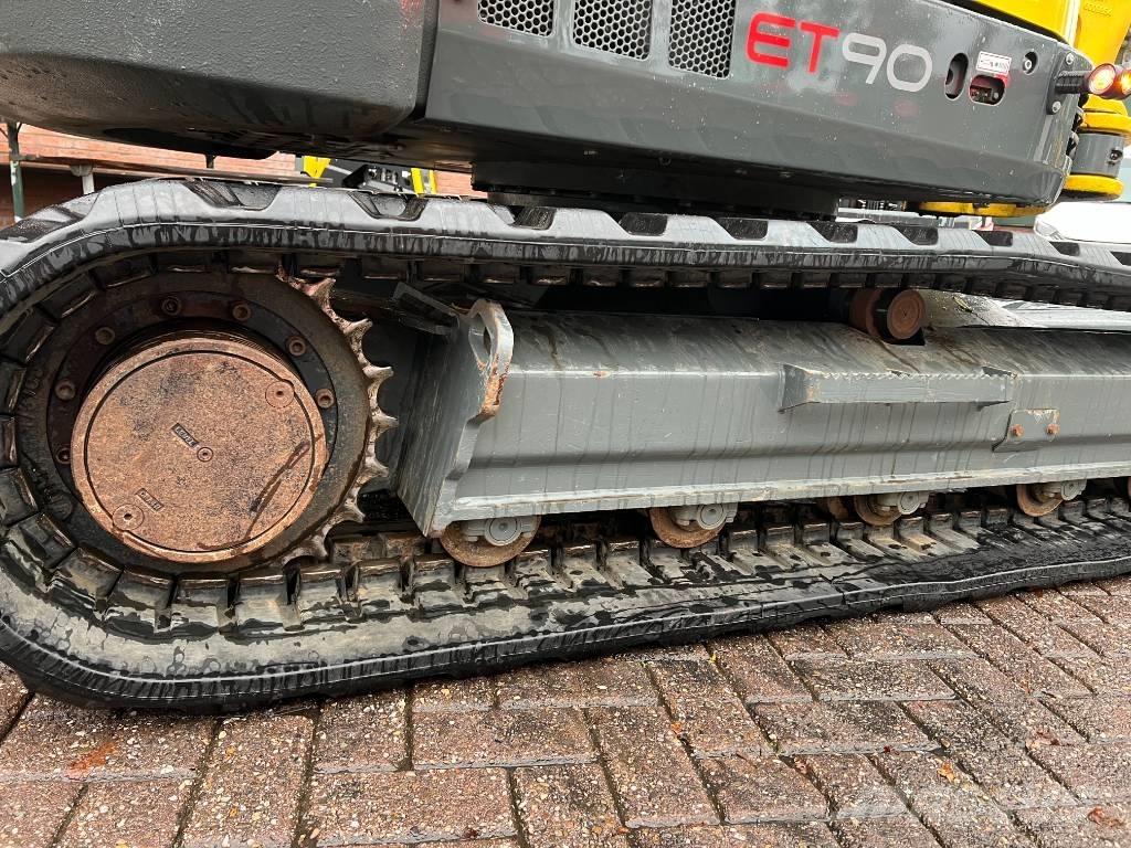 Wacker Neuson ET 90 Средни екскаватори 7т - 12т