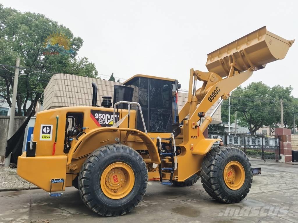 CAT 950 GC Колесни товарачи