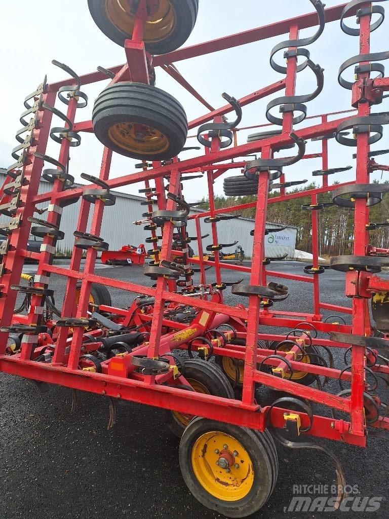 Väderstad NZE 700 Брани