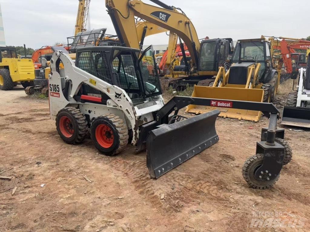 Bobcat S 185 Мини товарачи
