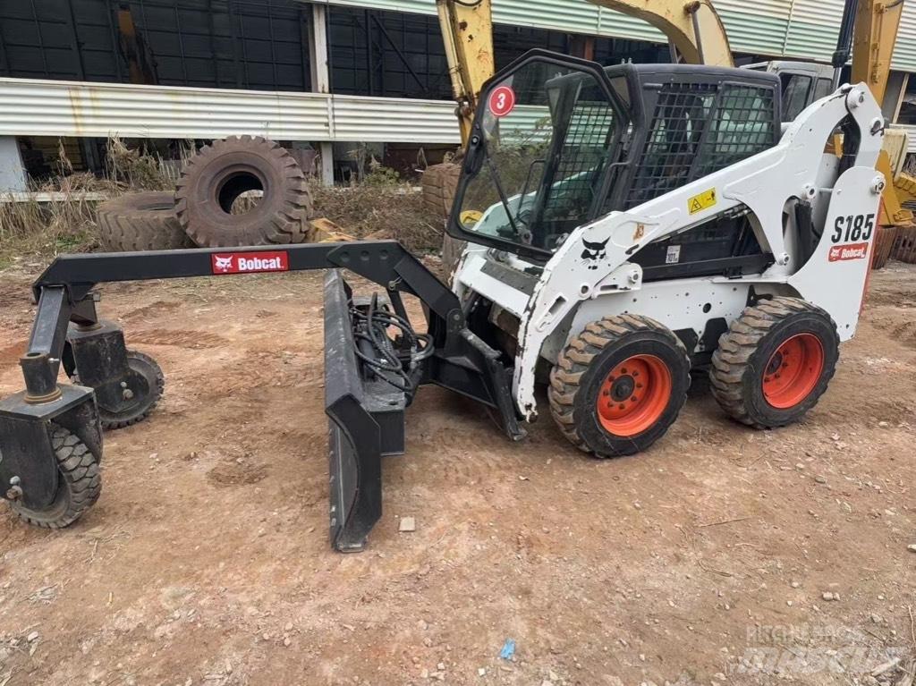 Bobcat S 185 Мини товарачи
