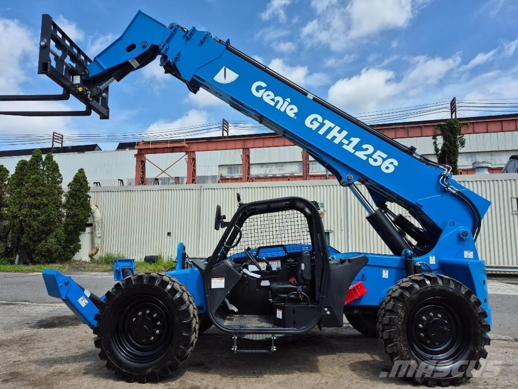 Genie GTH 1256 Телескопични товарачи