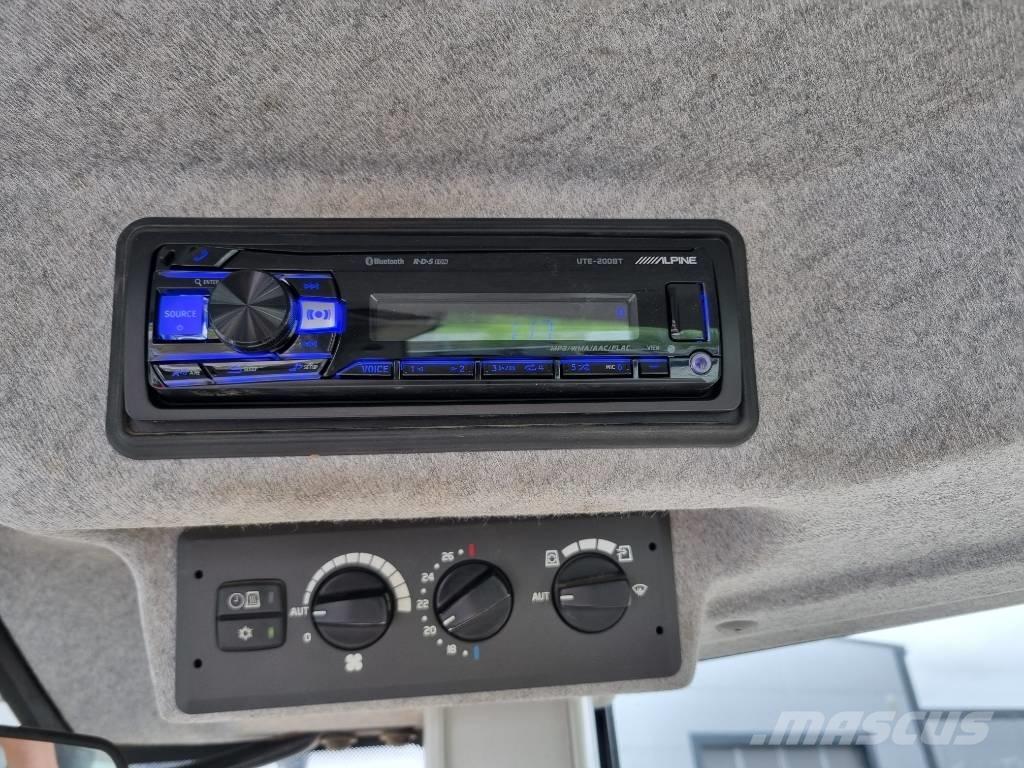 Volvo L 90 F Колесни товарачи