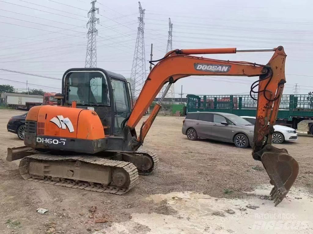 Doosan DH 60 Мини екскаватори < 7 т