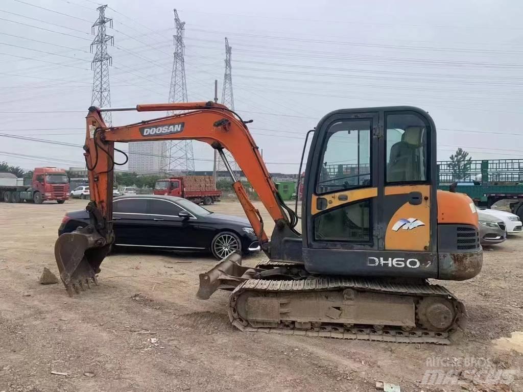 Doosan DH 60 Мини екскаватори < 7 т