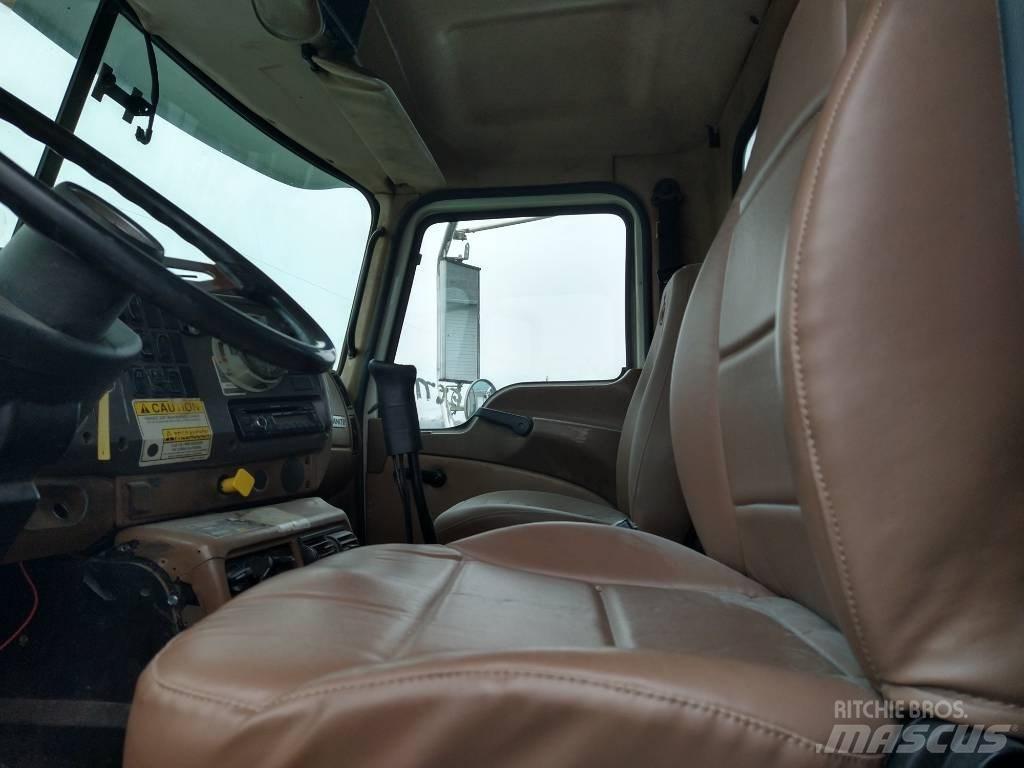 Mack CV Камиони за отпадъци