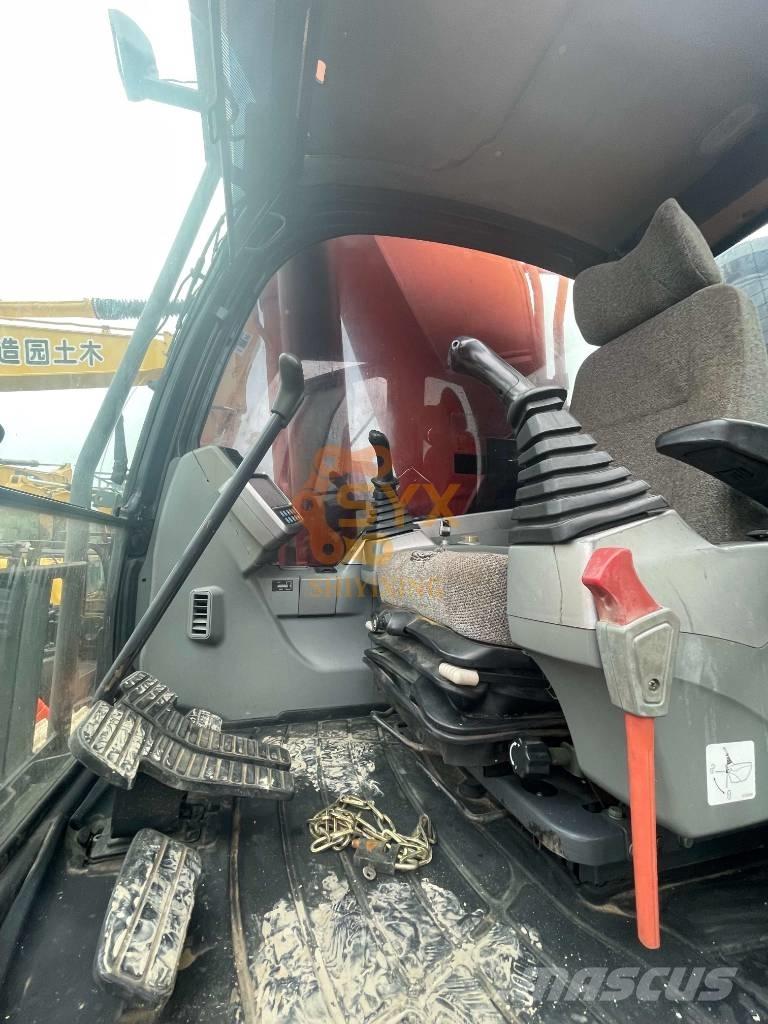 Doosan DX500 LCA Верижен екскаватор