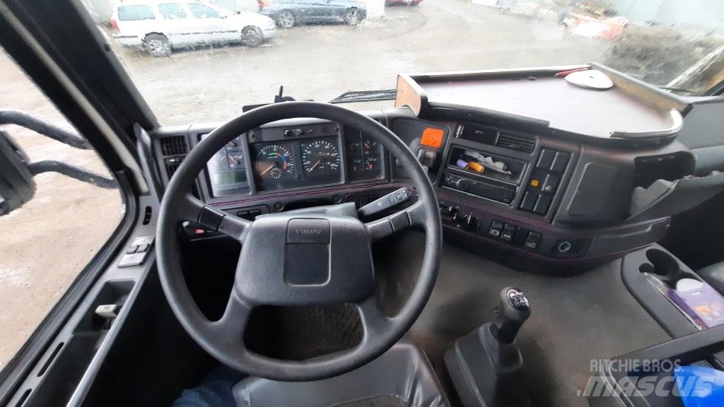 Volvo FM 10 Автовози
