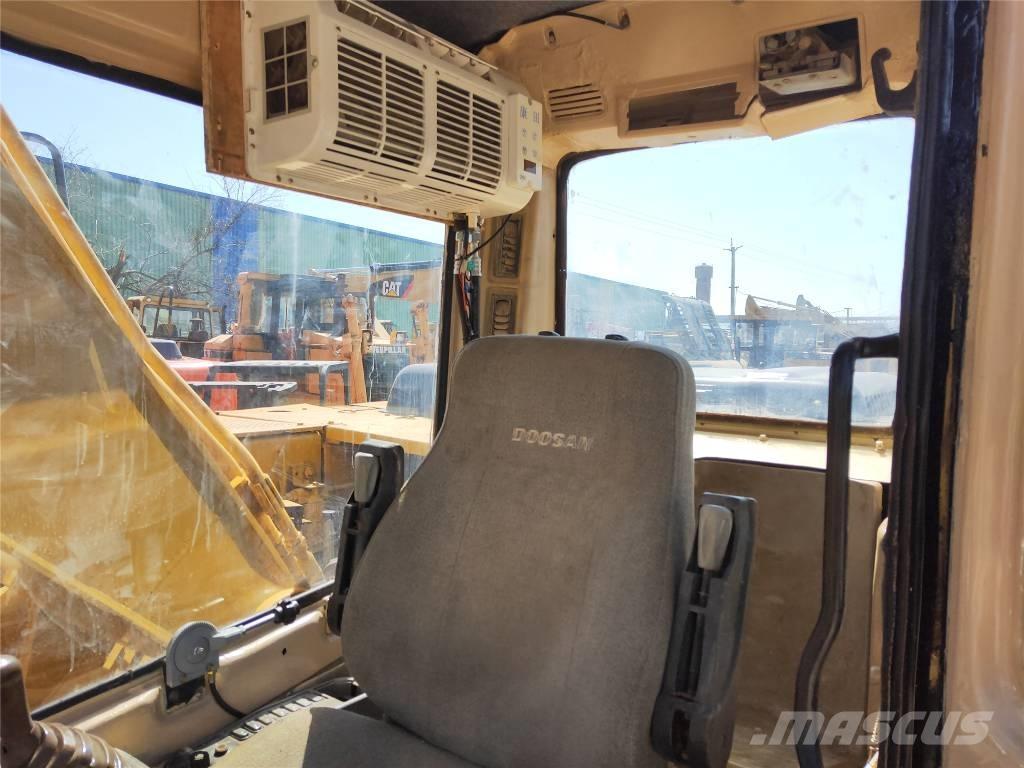 CAT 320B Верижен екскаватор