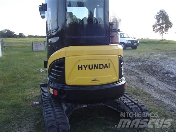 Hyundai R35Z-7 Мини екскаватори < 7 т