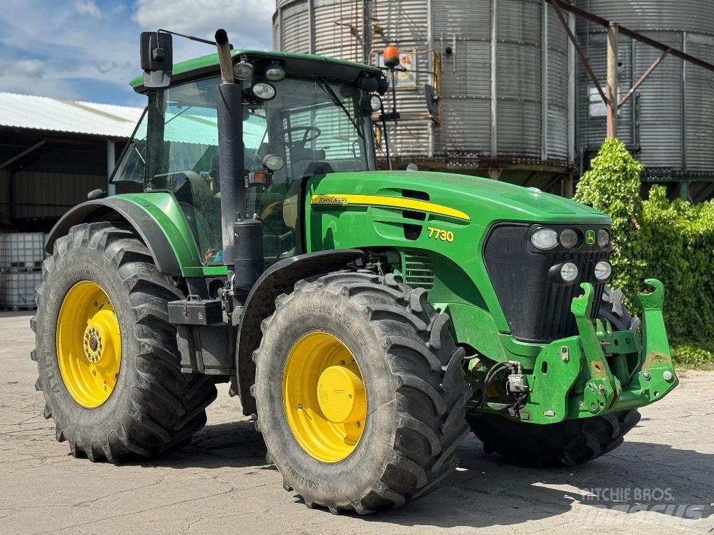 John Deere 7730 AQ Трактори
