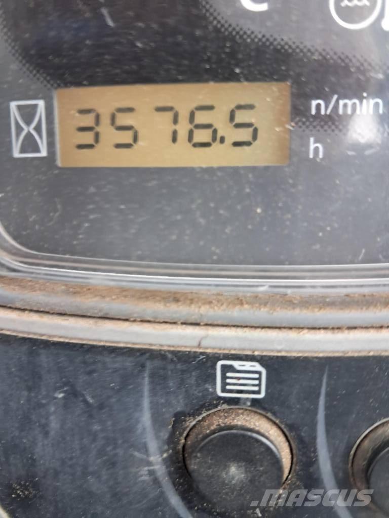 Kubota U27-4 GL HI Мини екскаватори < 7 т