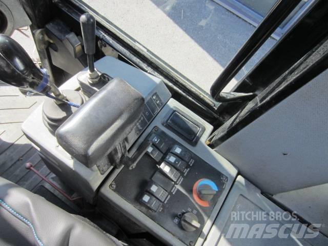 CAT 914 G Колесни товарачи