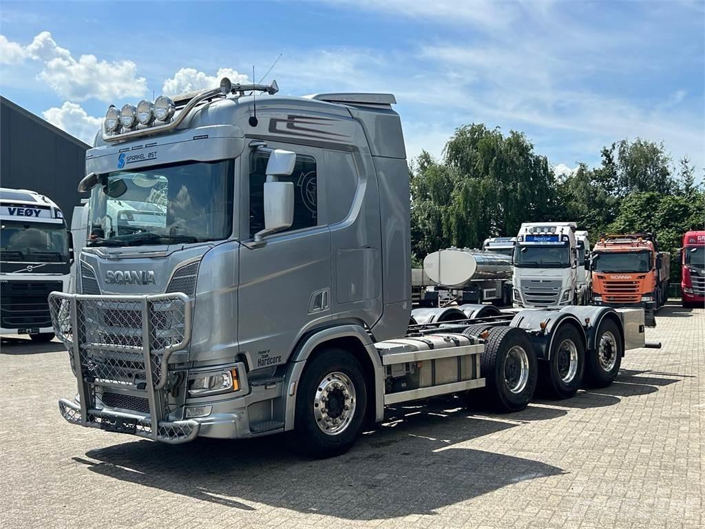 Scania R 650 8X4 Шаси кабини