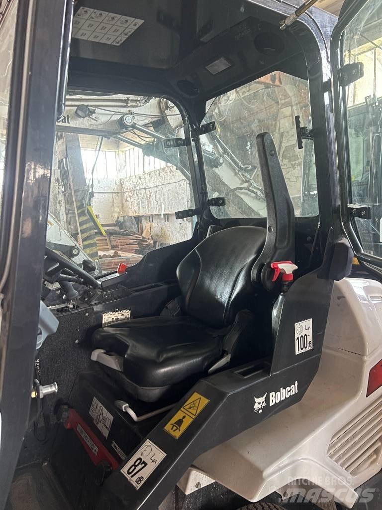 Bobcat L 23 Мини товарачи