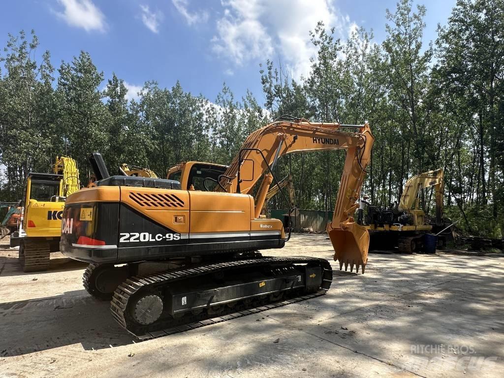 Hyundai 220LC-9S Верижен екскаватор