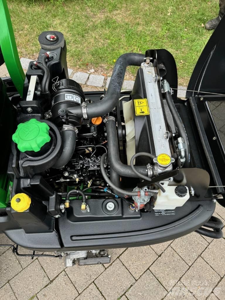 John Deere 2500 B Косачки за Greens
