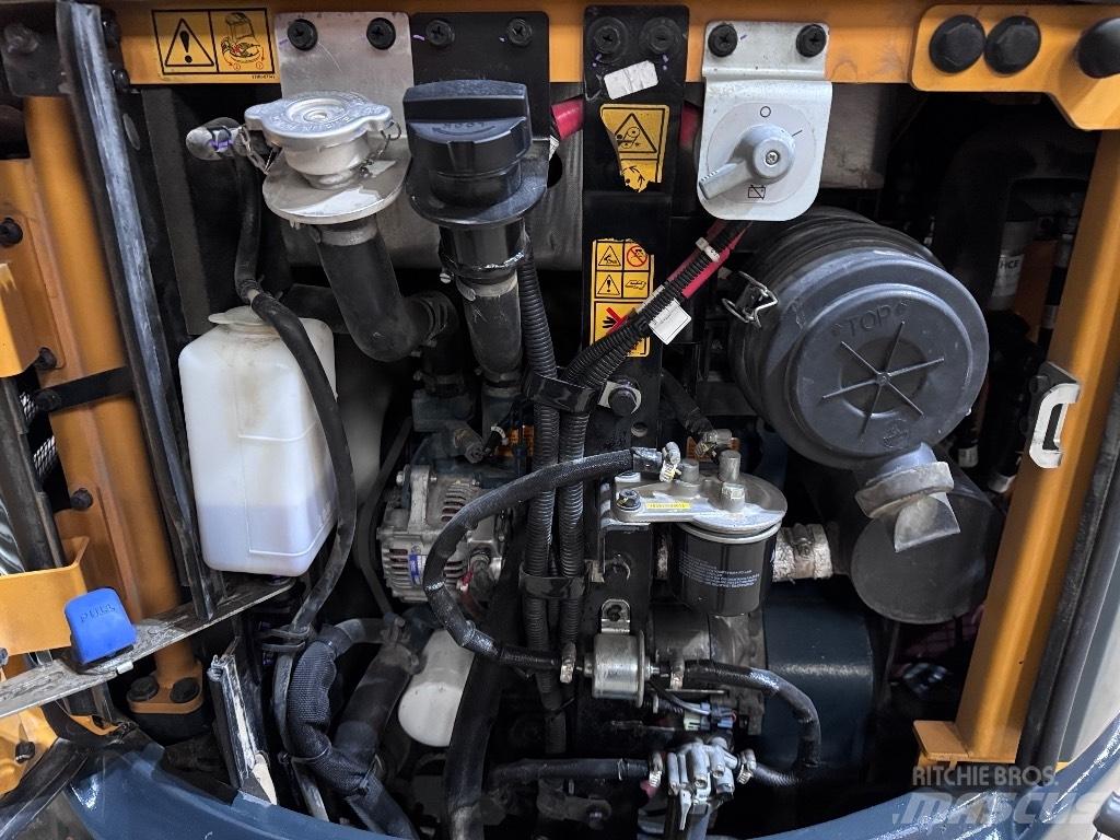 Hyundai R25Z-9 AK Мини екскаватори < 7 т
