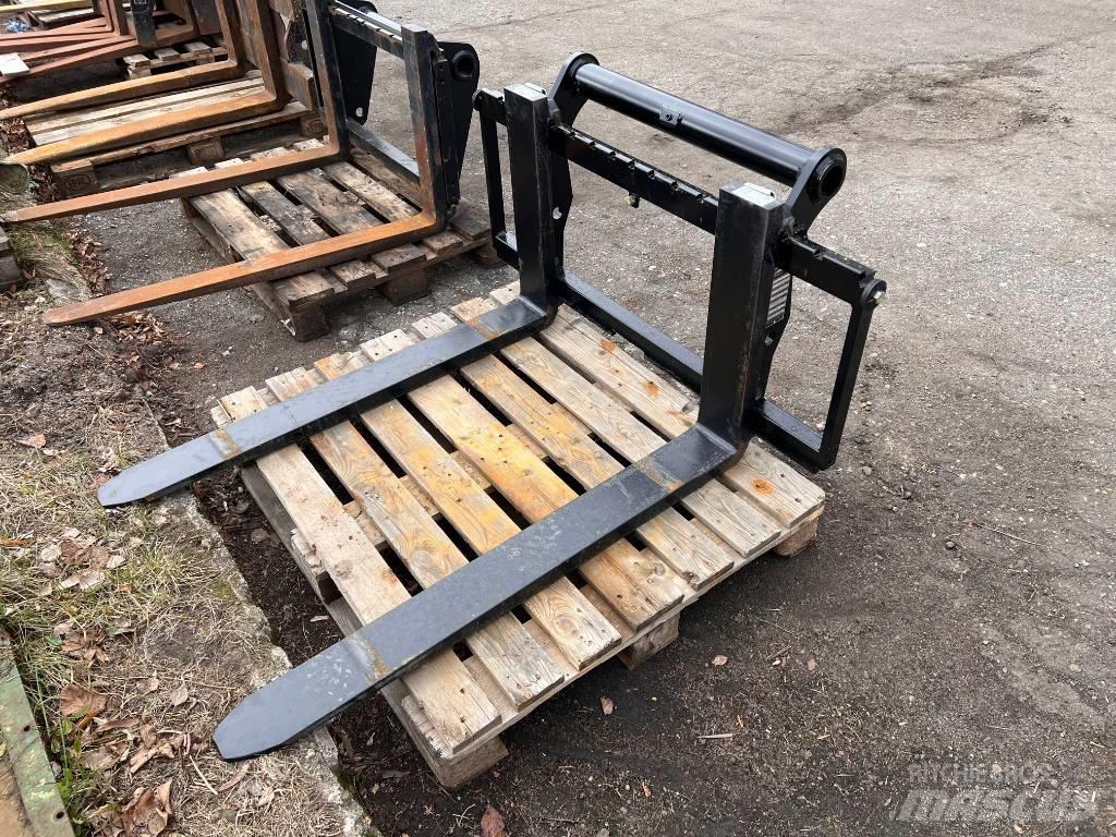 Manitou Forks Други товарещи и копаещи и аксесоари