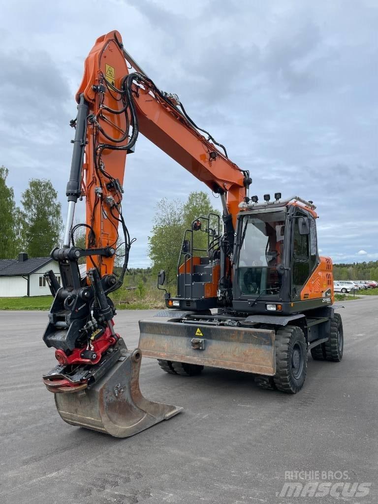 Doosan DX 165 W Колесни екскаватори