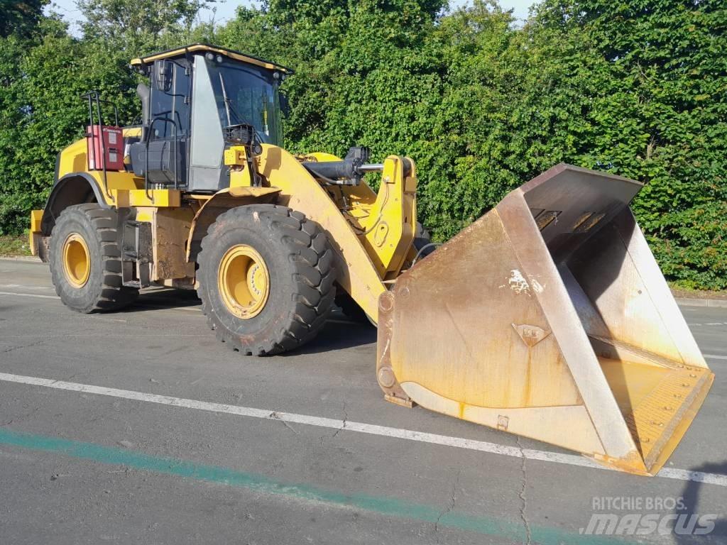 CAT 950 M Колесни товарачи