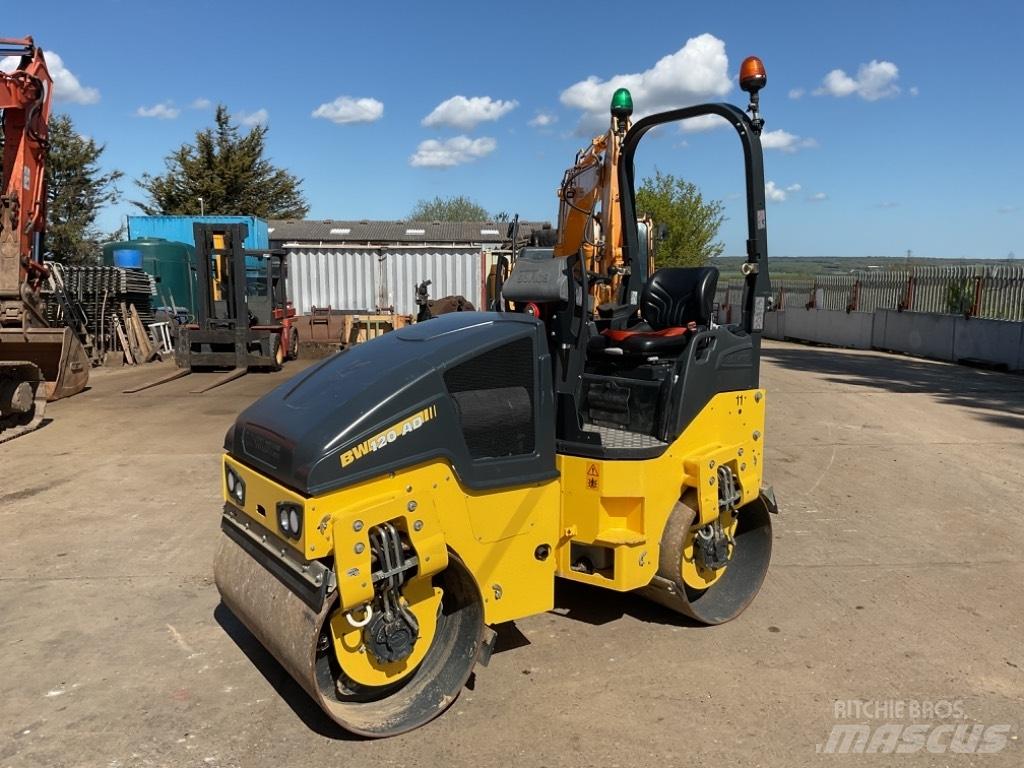 Bomag BW 120 AD-5 Двойни барабанни ролки
