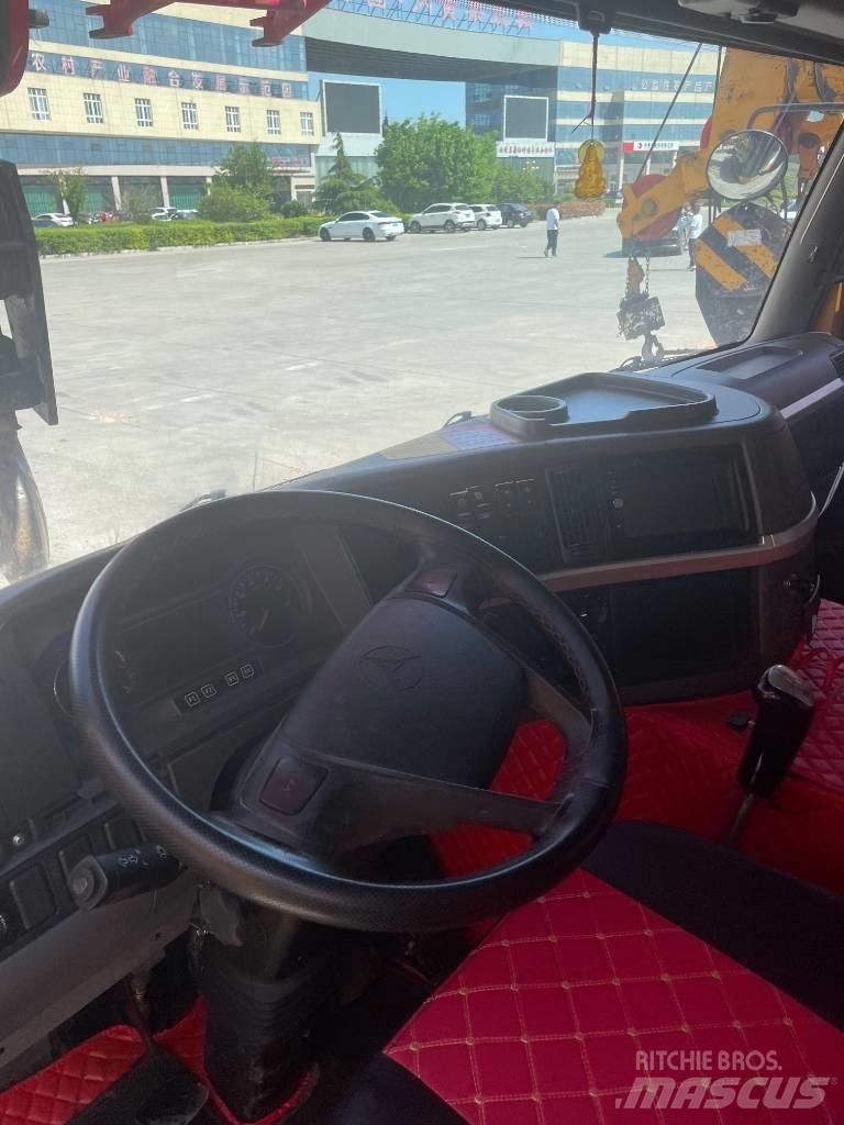 Sany STC800T6 Всъдеходни кранове