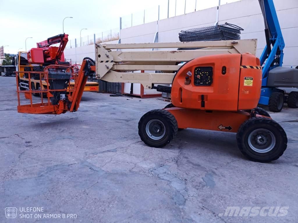 JLG 450 AJS II Съчленени стрелови подемници