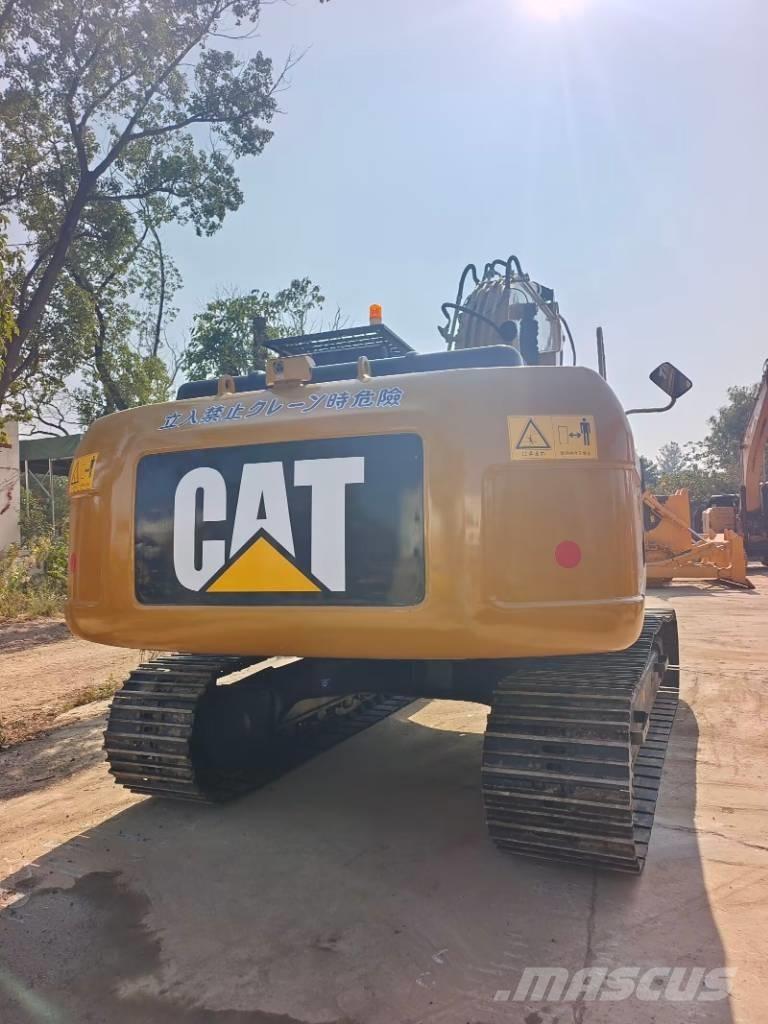 CAT 320 D2L Верижен екскаватор