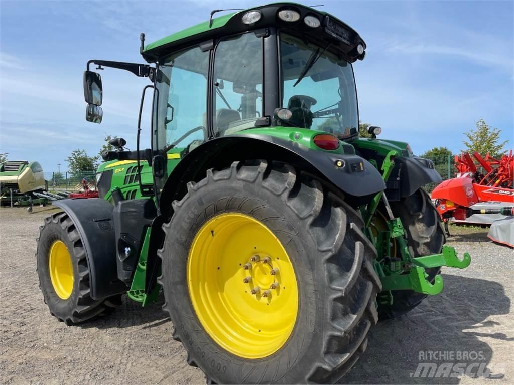 John Deere 6130R Трактори