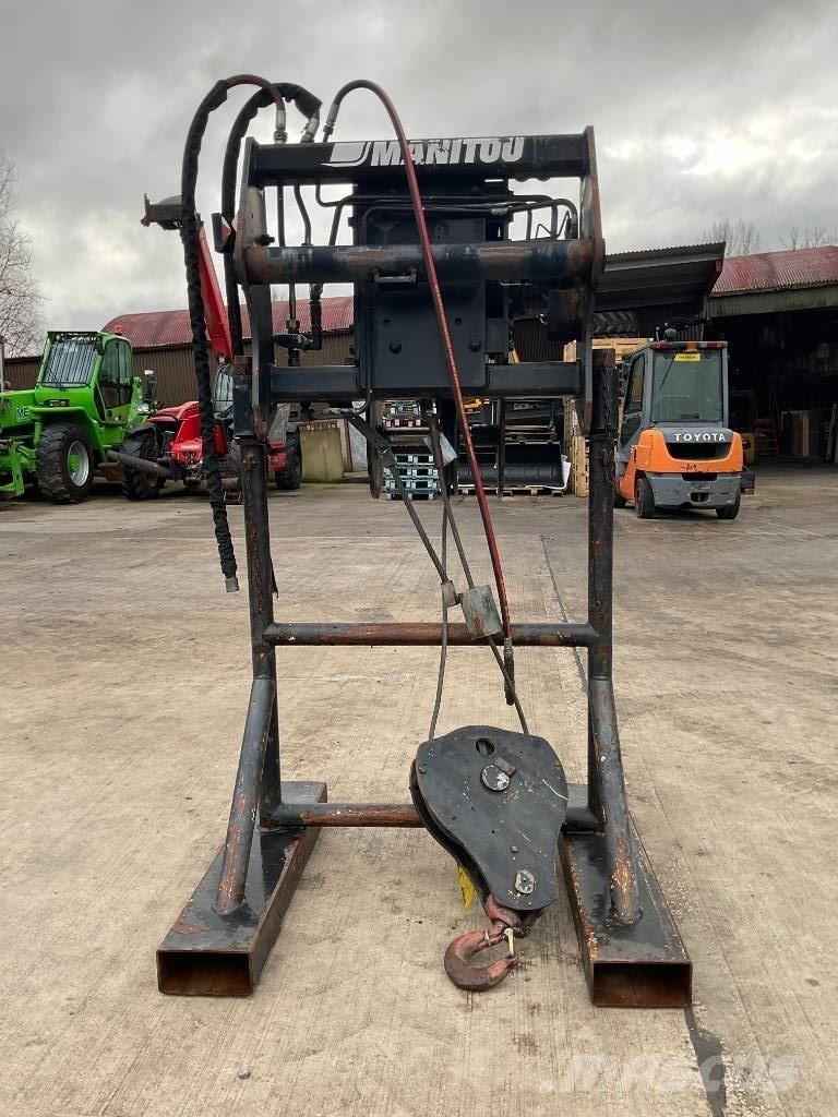 Manitou Drop Winch Телескопични товарачи
