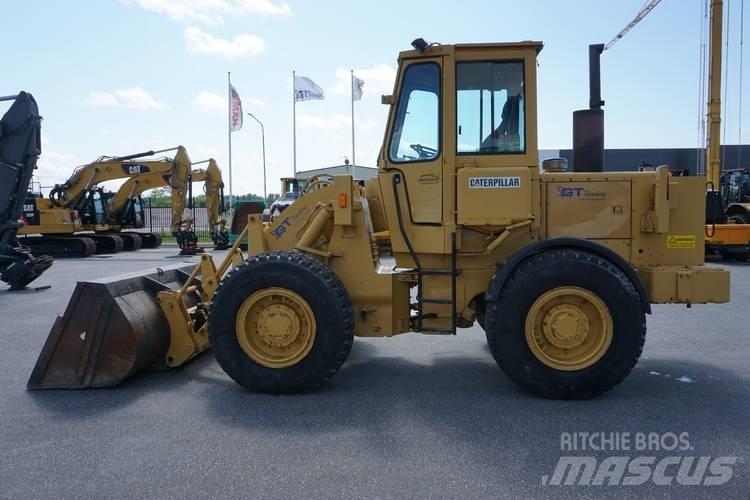 CAT 920 Колесни товарачи