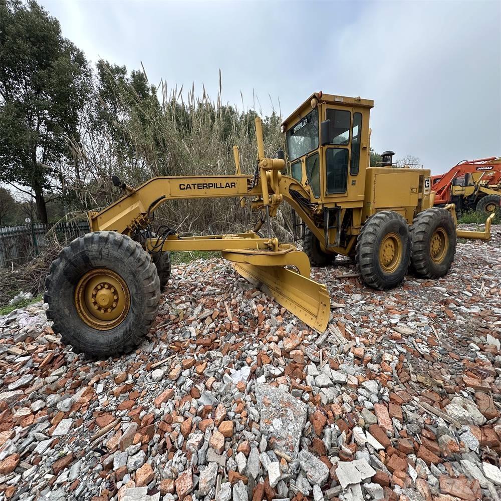 CAT 140 G Грейдери