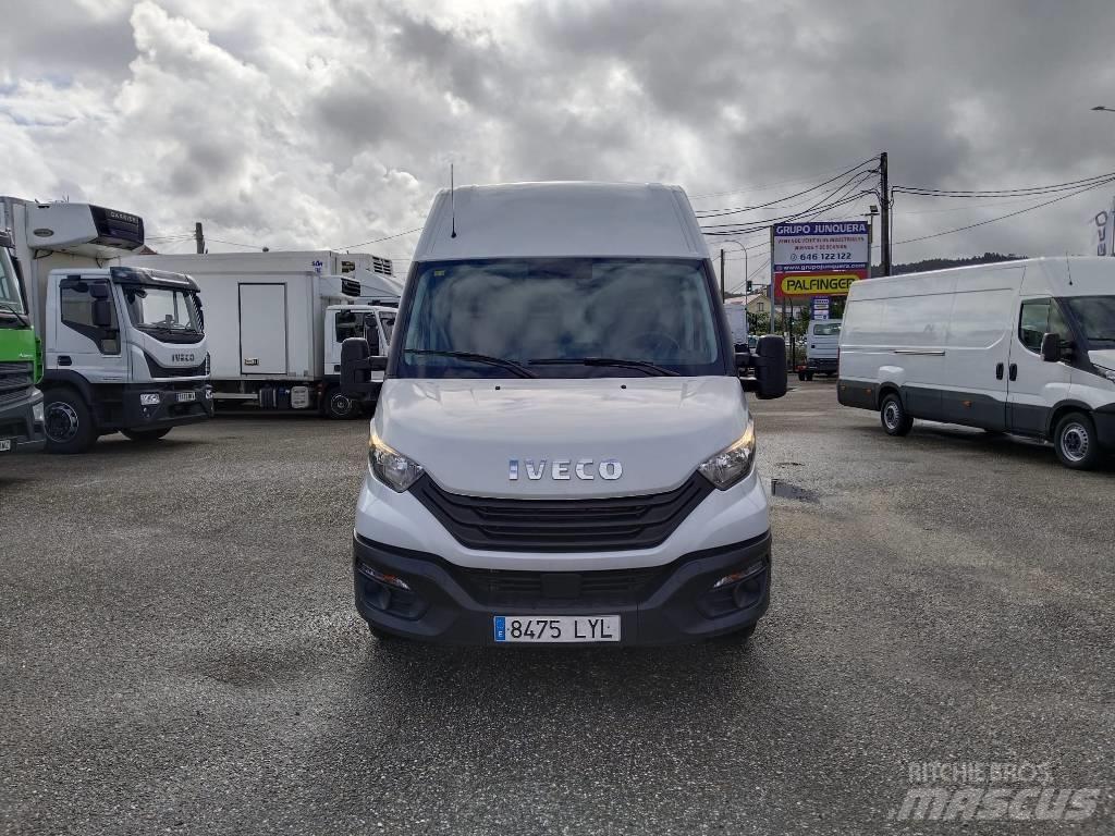Iveco DAILY 35S16 Фургони
