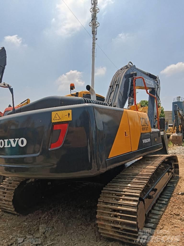 Volvo EC 240 Верижен екскаватор