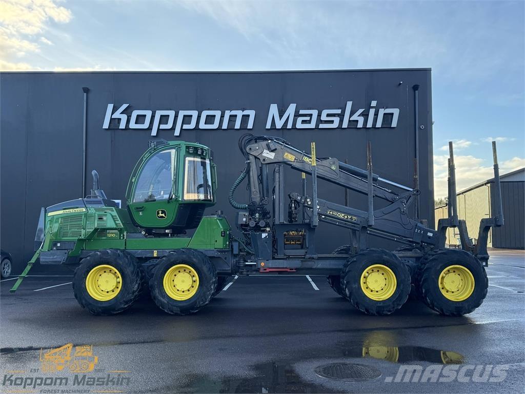 John Deere 1210G Форуардери
