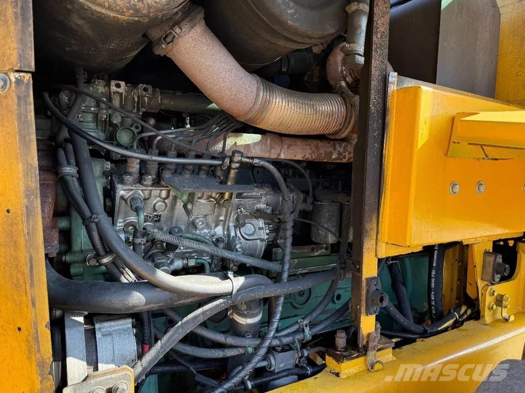 Volvo L70D Колесни товарачи