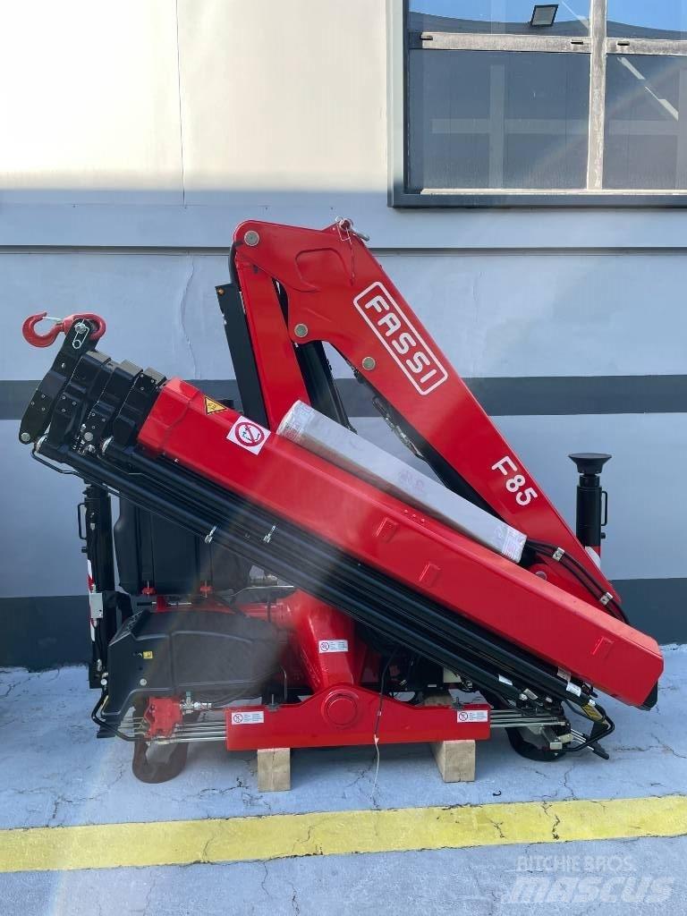 Fassi F85B.0.24 Товарещи кранове