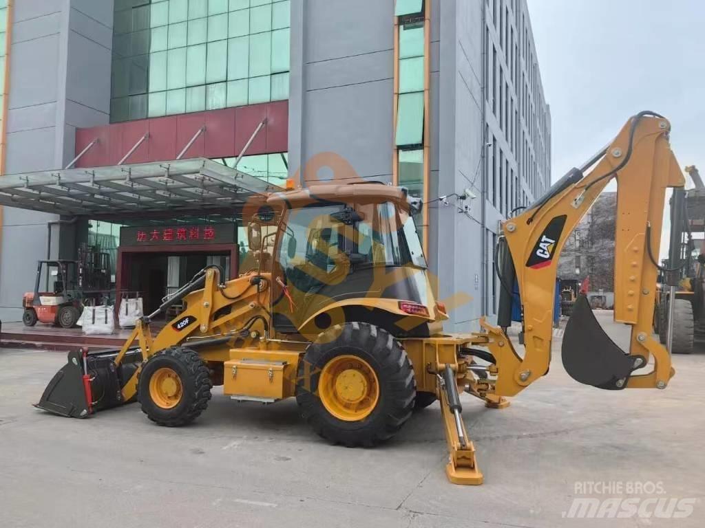 CAT 420 F Товарач със заден ексватор