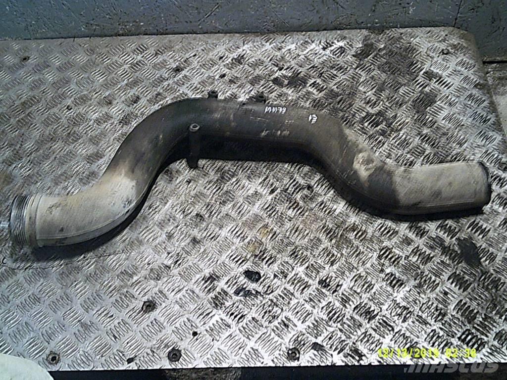 MAN TGA  51094113442 Радиатори
