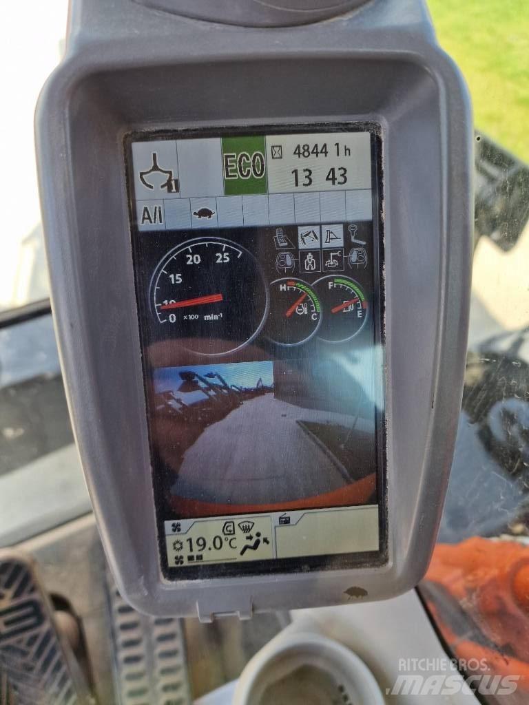 Hitachi ZX220W-6 Колесни екскаватори