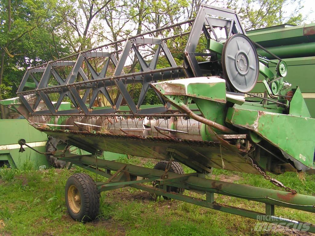 John Deere 2056 Комбайни