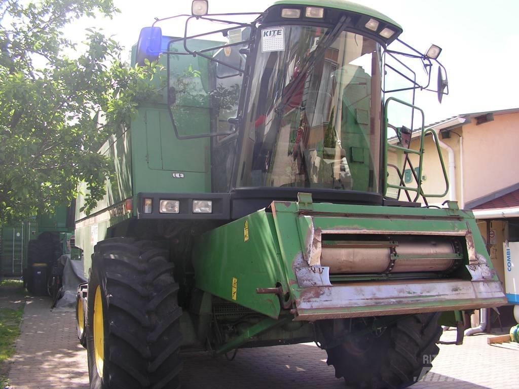 John Deere 2056 Комбайни