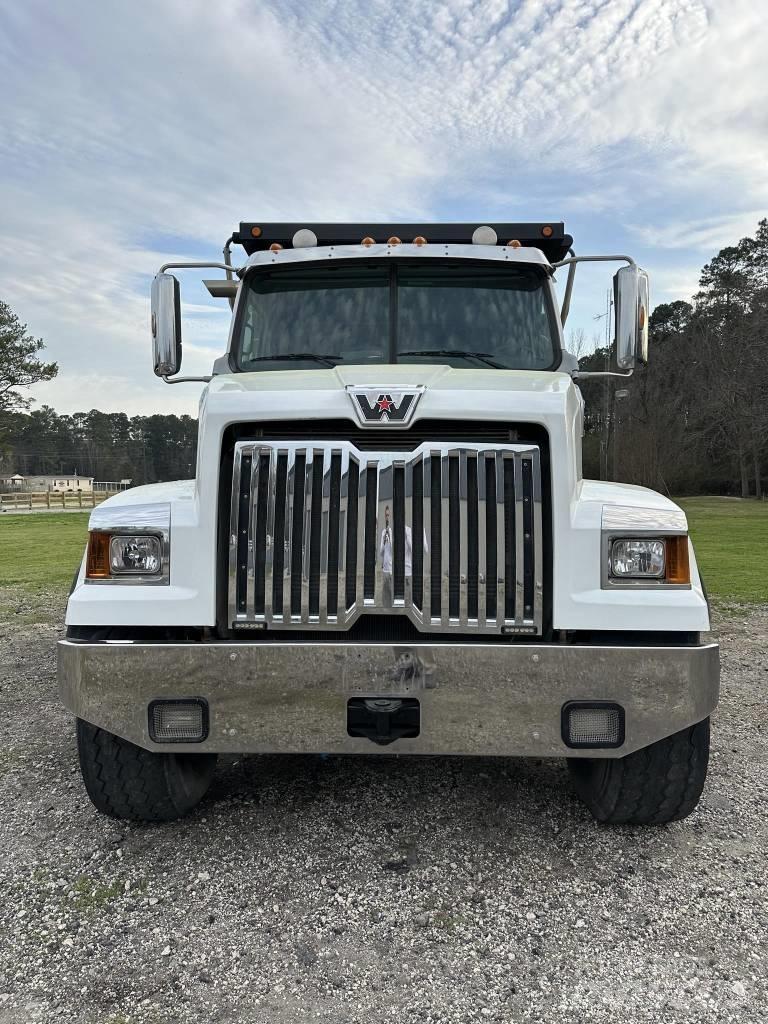 Western Star 4700 Самосвал