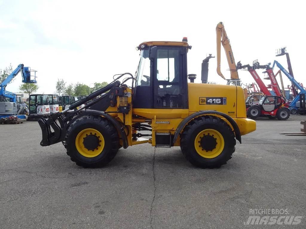 JCB 416 Колесни товарачи